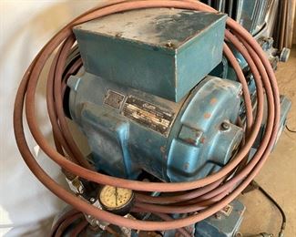 Huge 1956 5hp 220v Century Air Compressor 48x41x22in HxWxD