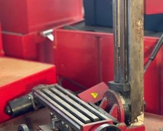 Mini Vertical Milling Drilling Machine AS-IS 24x23x22in HxWxD