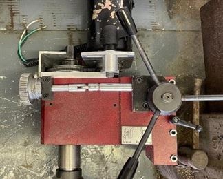 Mini Vertical Milling Drilling Machine AS-IS 24x23x22in HxWxD