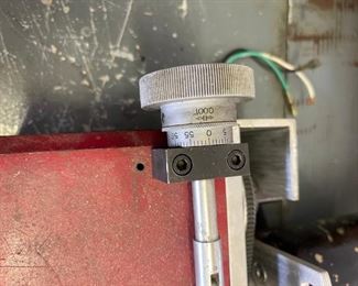 Mini Vertical Milling Drilling Machine AS-IS 24x23x22in HxWxD