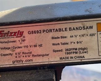 Grizzly G8692 Portable Bandsaw 19x22x11in HxWxD