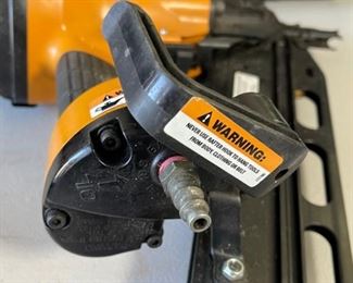 Bostitch F21PL Framing Nailer 22x16x5in HxWxD