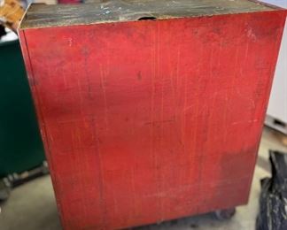 Vintage 8 Drawer Snap-On Tool Chest 40x34x18in HxWxD