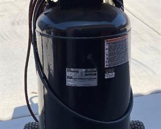 Craftsman 25 GAL 1.6hp Air Compressor919.167783