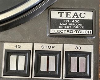 TEAC TN-400 Vintage Turntable AS-IS 4x22x20in HxWxD