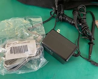 Tektronix THS720A 100 MHz Scope DMM Case: 4x14x10in HxWxD