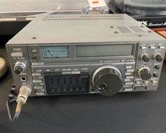 Icom IC-735 HF Transceiver General Coverage Radio