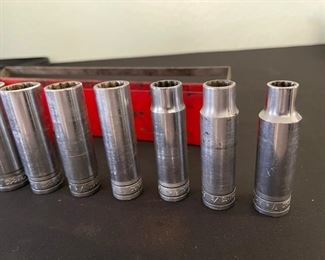 Snap on Tools 11 Pc 1/2" Dr SAE Deep 12 Pt Socket Set (7/16" - 1-1/8")