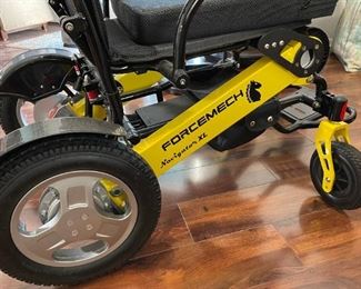 Forcemech Navigator XL Portable Electric Wheelchair	37x25x35in	HxWxD
