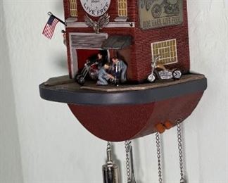 Bradford Exchange Freedom Choppers Motorcycle Garage Cuckoo Clock	16x8x7in	HxWxD
