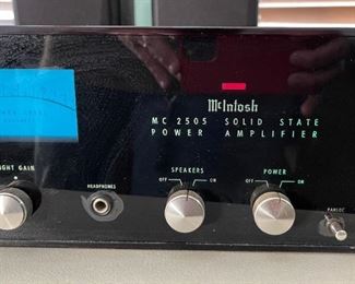 McIntosh MC-2505 Vintage Stereo Amplifier	5.5x16.25x14in	HxWxD
