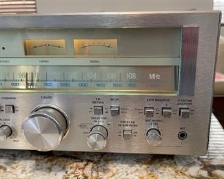 AS-IS Sansui G-6000 Vintage Stereo Receiver G6000 DC Power	7.25x20x16.35in	HxWxD
