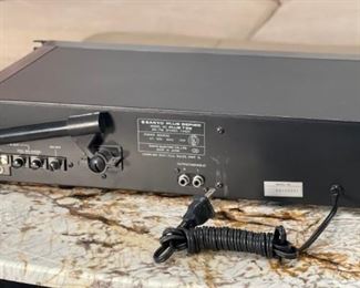 Sanyo Plus T35 Hi Fi AM/FM Tuner	3.75x19x13in	HxWxD
