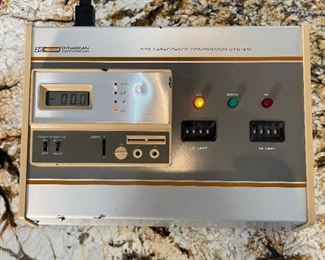 BK Precision 835 Capacitance Comparator System	5x13x10.5in	HxWxD
