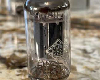 2pc Telefunken 12AX7/ECC83 Tubes Pair		
