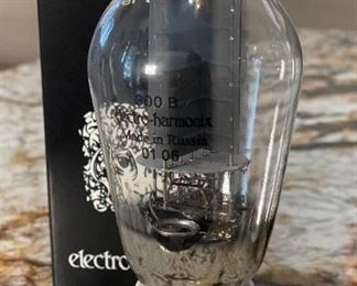 2pc Electro Harmonix 300b Tube Pair GOLD		
