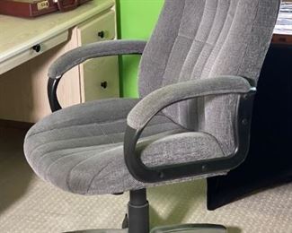 Bassett Executive Office Chair	48x28x27in	HxWxD
