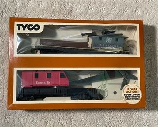 Tyco HO Boom Tender Operating Crane	Box: 10in Long	

