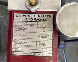 Mini Vertical Milling Drilling Machine AS-IS	24x23x22in	HxWxD
