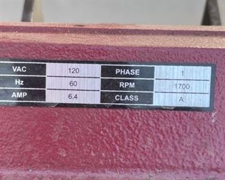 Central Machinery Metal Cutting Bandsaw on Cart	47x40x18in	HxWxD
