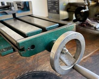 Machinist Vise Cross Travel Slide Machining Table	9x22x35in	HxWxD
