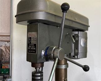 Tru-Drill 915 Bench Drill Press	42x12x23in	HxWxD
