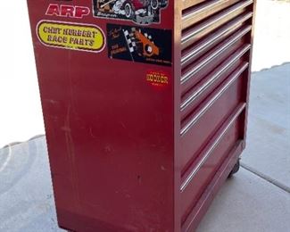 Waterloo Magnum 8-drawer Tool Box	42x36x19in	HxWxD
