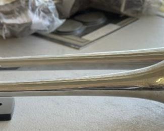 Hadley Double Air Horn	15in Long	HxWxD
