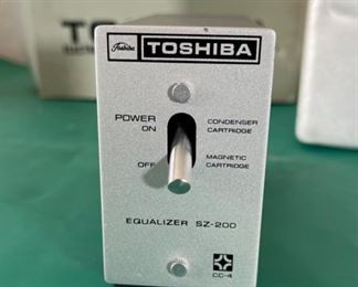 Toshiba SZ-200 Phono Cartridge EQ Equalizer	Box: 5x5x9in	
