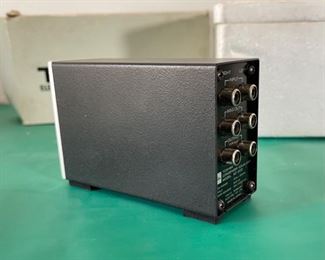 Toshiba SZ-200 Phono Cartridge EQ Equalizer	Box: 5x5x9in	

