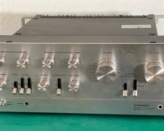 Pioneer SA-9500	6.5x6.75x16in	HxWxD
