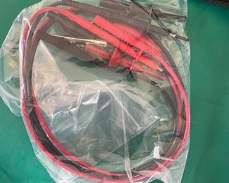 Tektronix THS720A 100 MHz Scope DMM	Case: 4x14x10in	HxWxD
