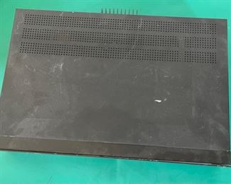 AS-IS Conrad Johnson Sonographe SD-1 CD Player	3.5x17x12in	HxWxD
