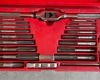Snap-On Blue-Point  TD-2425 Tap & Die Set		
