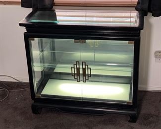 2-Shelf  Display Cabinet Lighted	31x35x14.5in	HxWxD