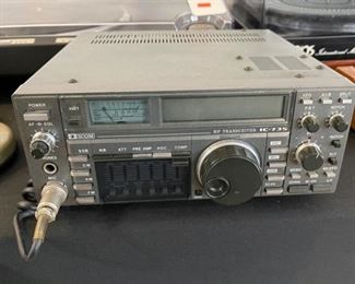 Icom IC-735 HF Transceiver General Coverage Radio 