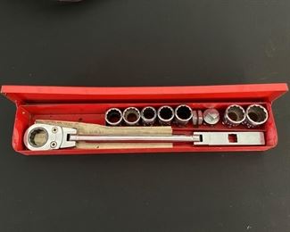 MAC TOOLS VRF PASS THRU DOUBLE FLEX RATCHET ALIGNMENT-RACK TOOL w VRS SOCKETS WITH BOX