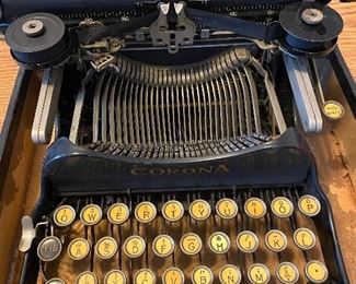 Antique 1917 Corona Folding Typewriter
