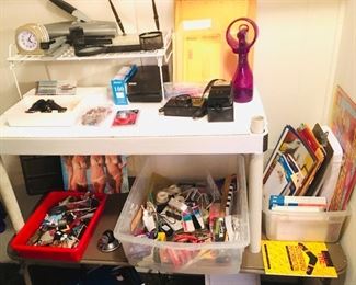 Misc. Office / Travel Magnets / Postcards