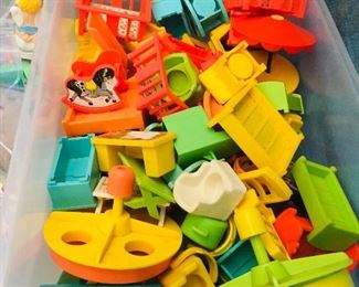 Loose Vintage Play school / play mobile toys