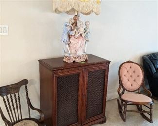 Capodimonte Lamp, Capehart Console