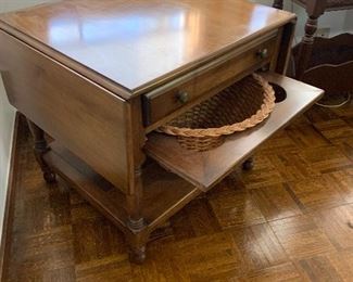 MDM Drop leave maple table with basket insert