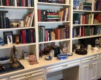 Books and decorative items