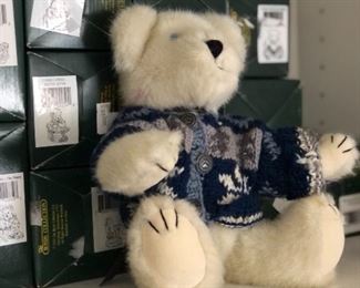 Teddy bears and stuffed animals