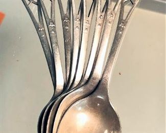 Sterling Silver Lunt Monticello Spoons