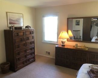 DREXEL MCM STYLE BEDROOM SET