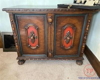 Antique BERKEY & GAY Buffet / Side Cabinet