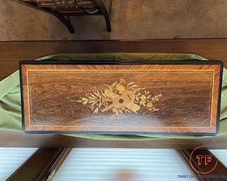 1890's 30" SUBLIME HARMONIE PICCOLO Music Box - 10 Airs - 3 Combs - 108 Teeth