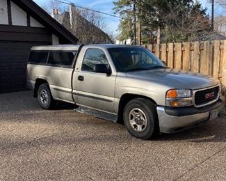 2001 GMC/Sierra C1500 Pick Up Truck with Topper - 87k miles
