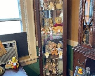 WINNIE THE POOH Collectibles